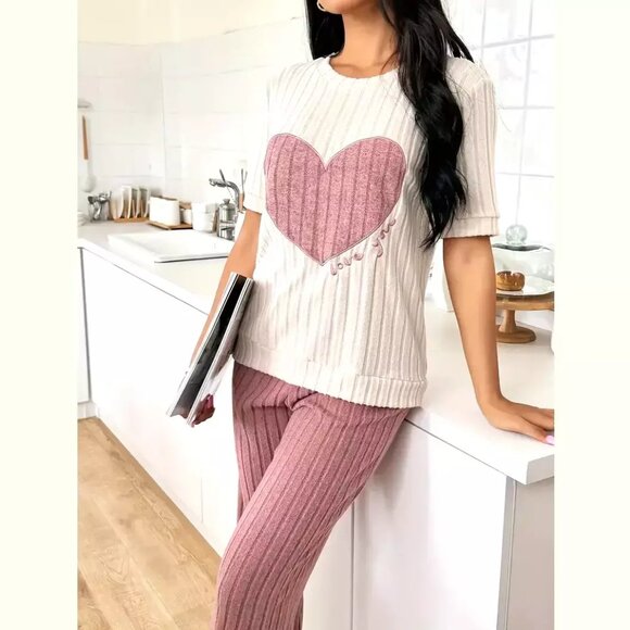 Women's Heart Embroidered All-Season Loungewear/Pajama Set - Picture 5 of 11
